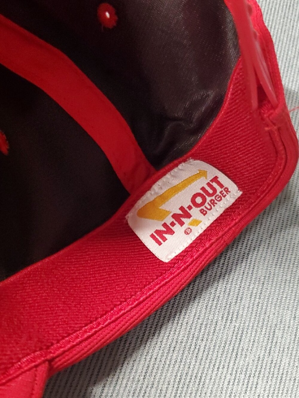 Vintage In-N-Out Snapback Cap - Picture 7 of 10